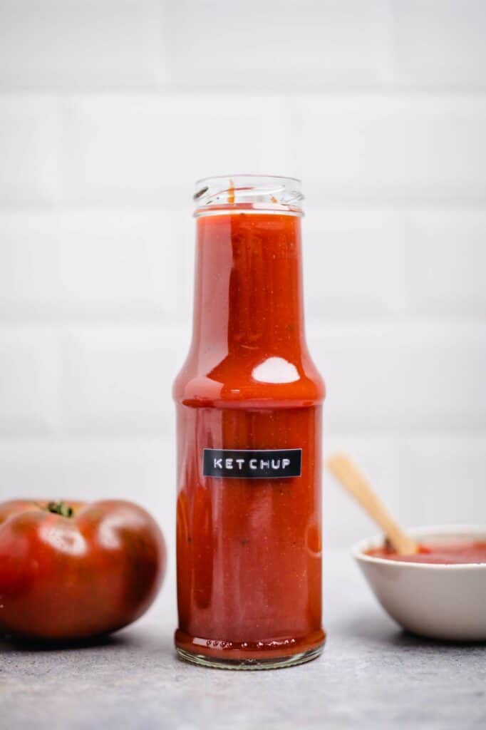 Make healthy ketchup yourself