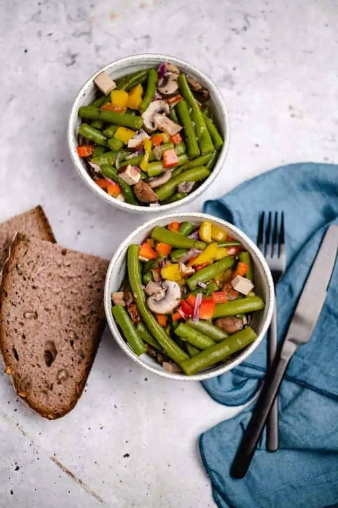 Mediterranean beans salad