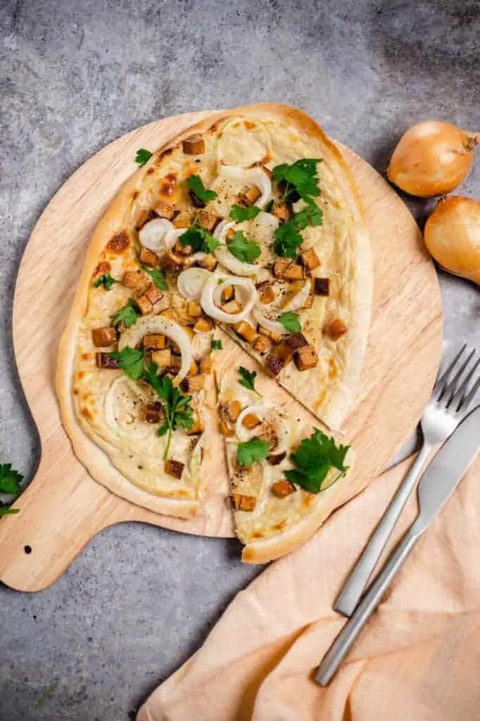 Vegan tarte flambée Alsatian style