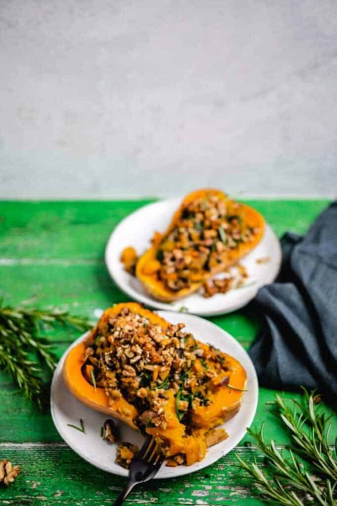 Stuffed butternut squash (vegan &amp; gluten free) recipe