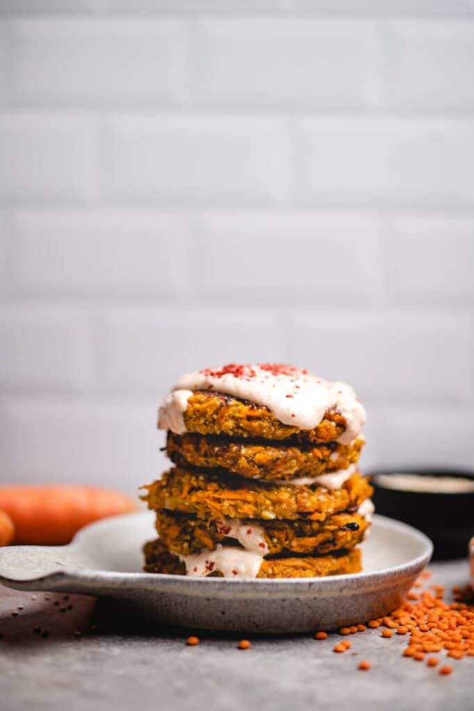 Quinoa Red Lentil Puffer with Harissa Yogurt (vegan &amp; gluten-free)