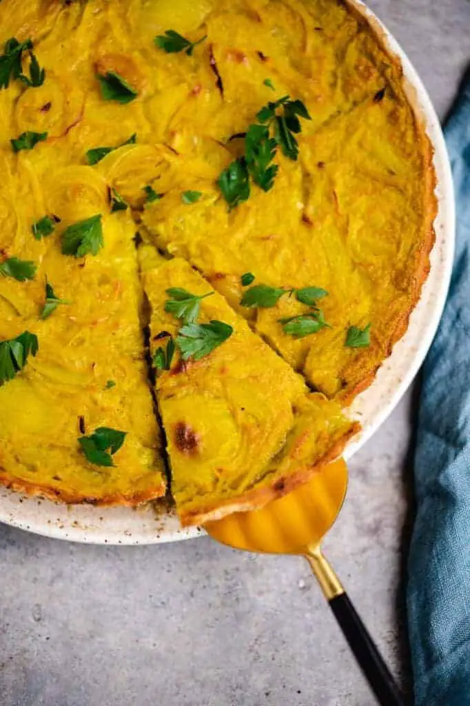 Onion quiche (vegan) recipe