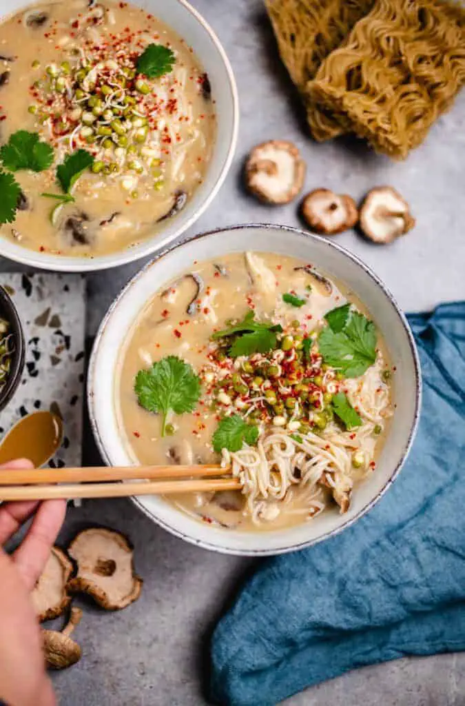 Peanut Butter Satay Ramen (vegan)