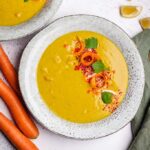 Spicy carrot parsnip soup (vegan & gluten-free)