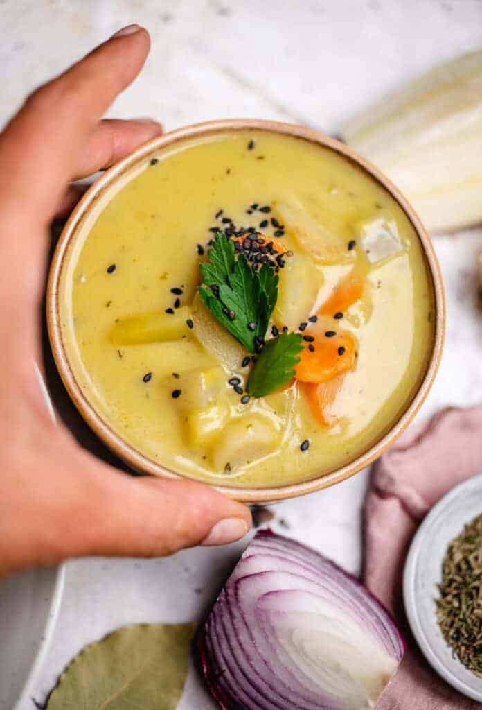 Root vegetable soup (30 minutes)