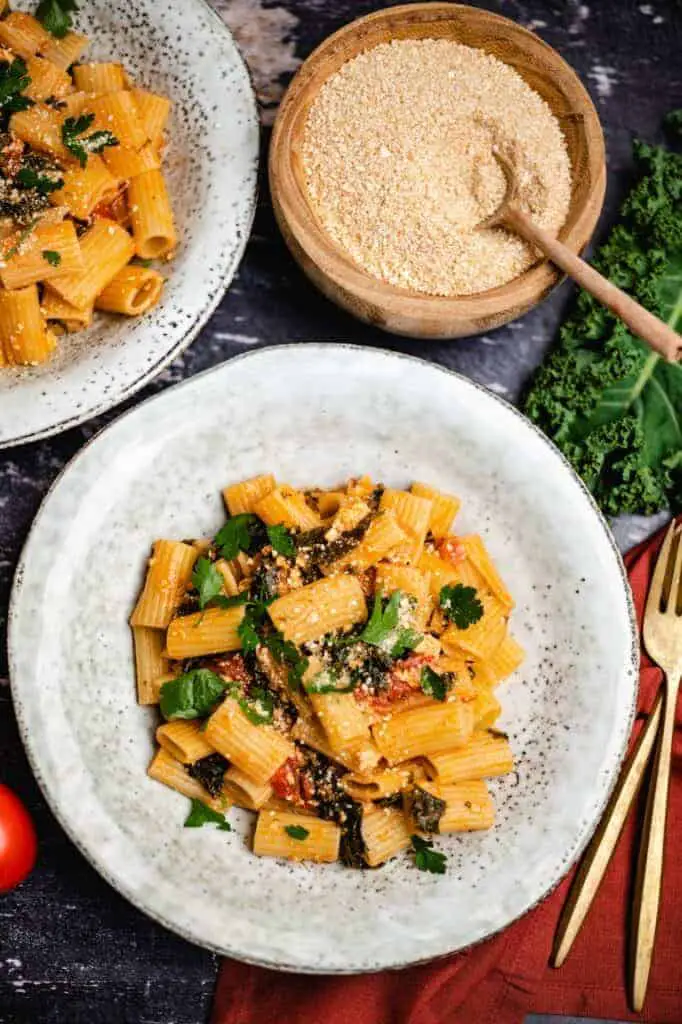 Bolognese with kale and tofu (vegan) recipe