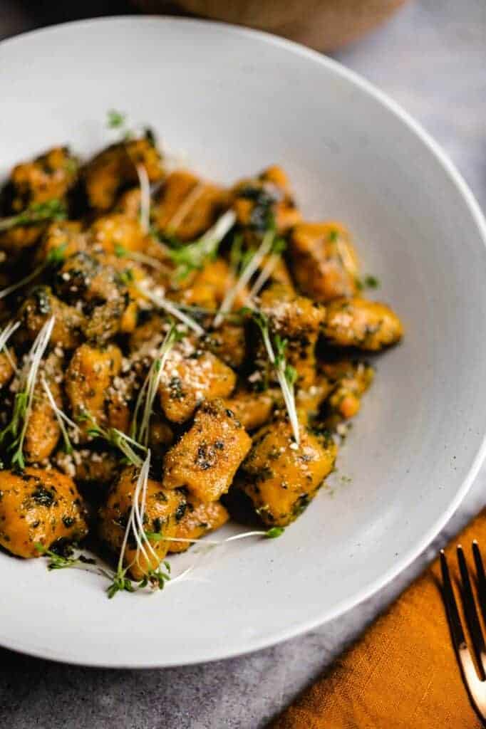 Sweet potato gnocchi with pesto (recipe)