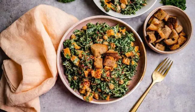 Vegan salad with sweet potato and kale