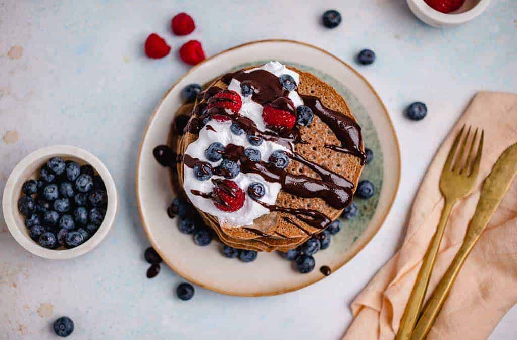 Buckwheat pancakes with chocolate sauce (v&gf)