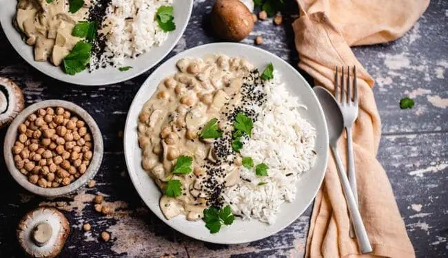 Mushroom chickpea pan (vegan & gluten-free)