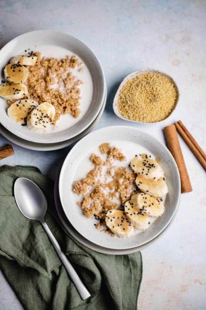 Millet porridge with tahini caramel (vegan)