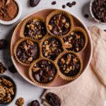 vegan healthy date muffins