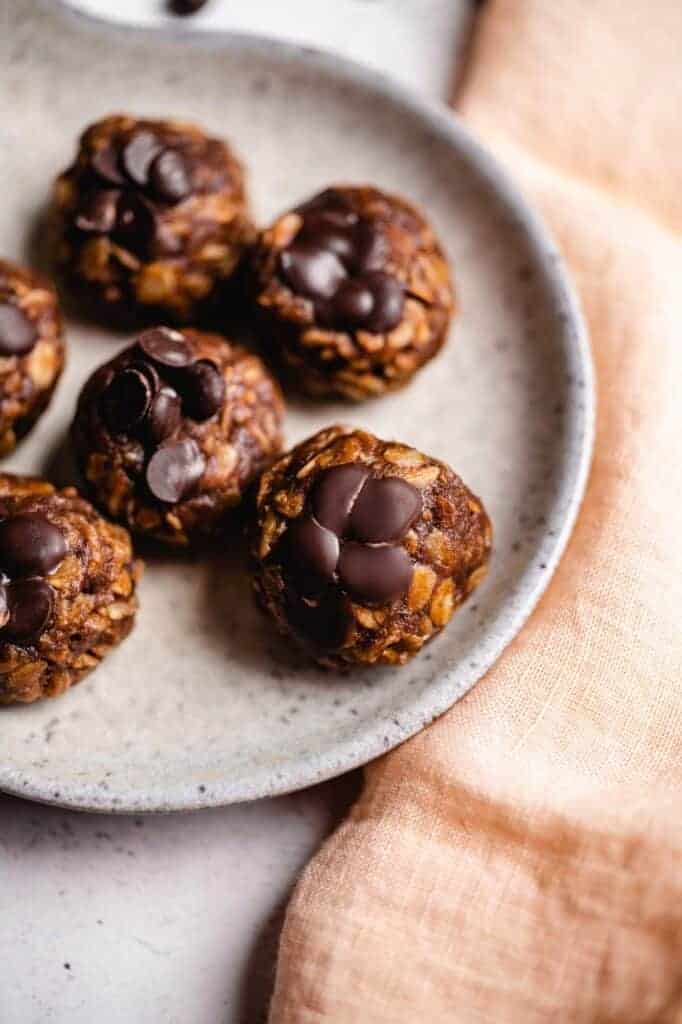 No Bake Chocolate Cookies