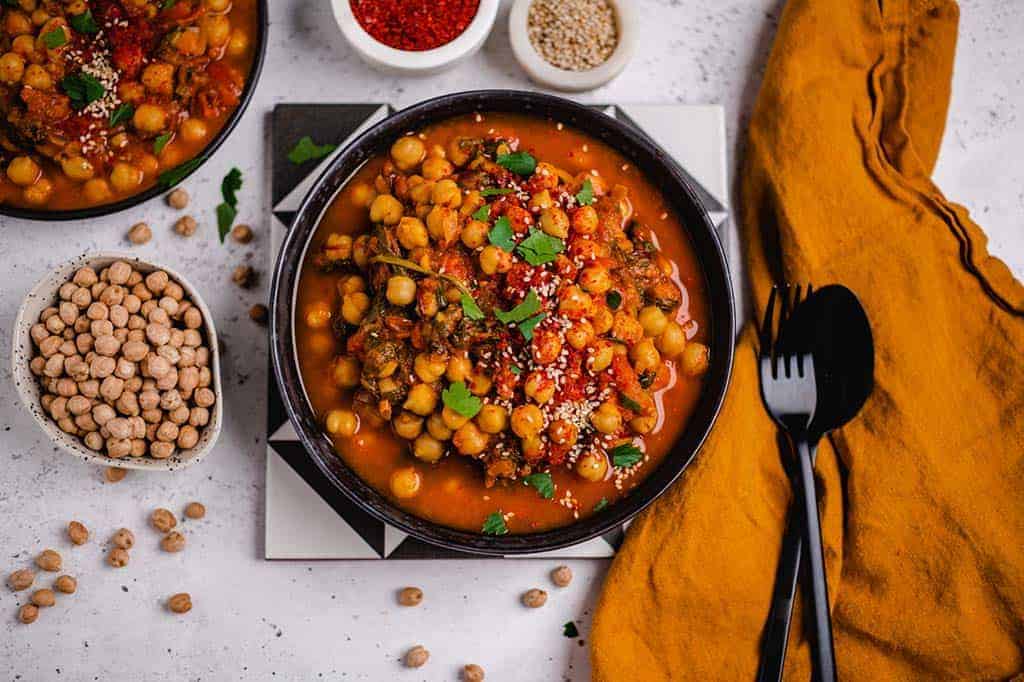 Tomato chickpeas pan (vegan) recipe