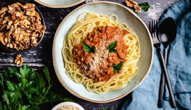 vegan walnut bolognese