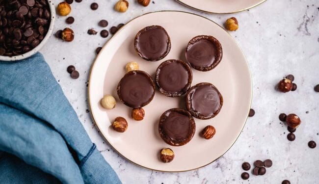 Vegan Toffifee (4 ingredients)