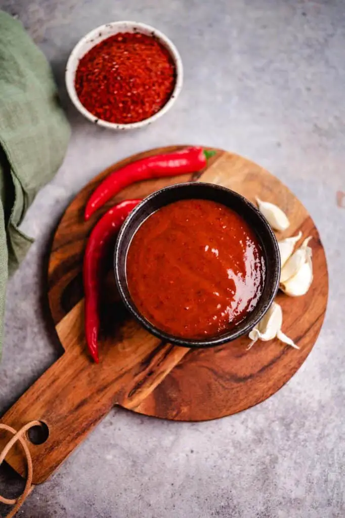 vegan gochujang sauce (oil-free, gluten-free)