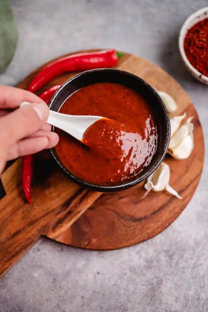 vegan gochujang sauce (oil-free, gluten-free)