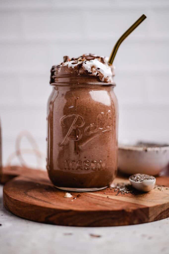 vegan hazelnut chocolate smoothie