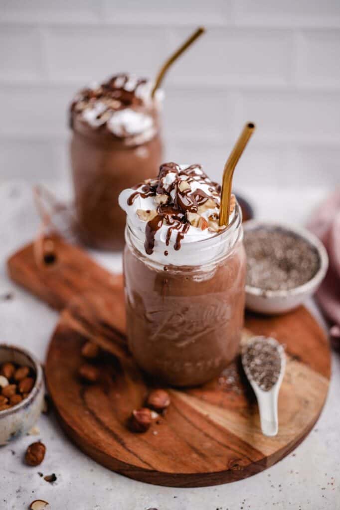 vegan hazelnut chocolate smoothie