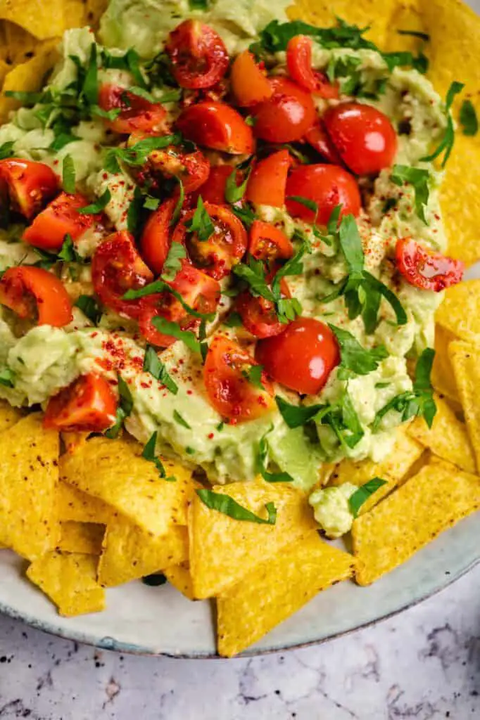 Nachos with avocado tomato salsa (vegan, gluten-free, oil-free) recipe