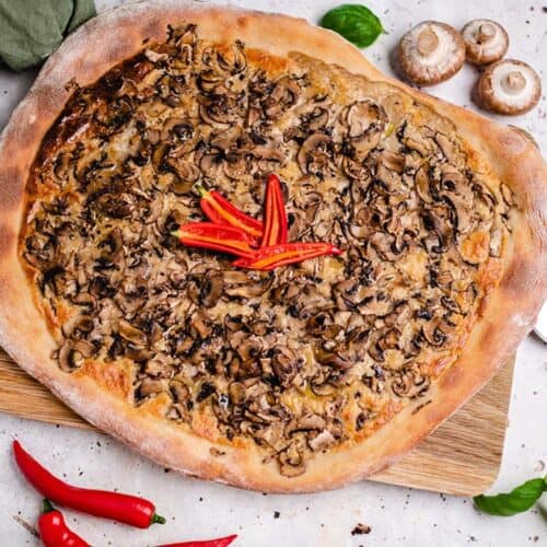 Pizza Bianco mit Pilzen vegan Rezept top - vegane Rezepte