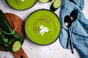 vegane Gurken Gazpacho Suppe