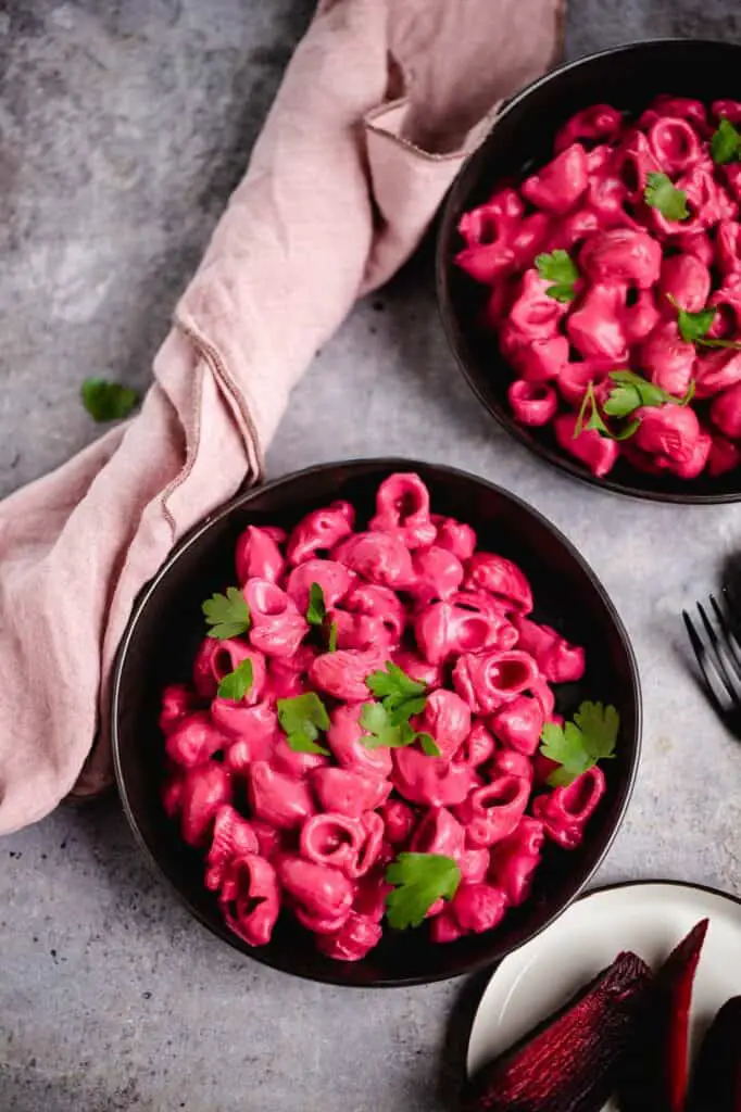 Beet pasta (vegan) recipe