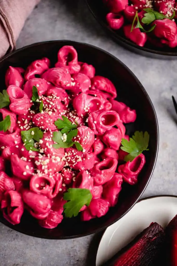 Beet pasta (vegan) recipe