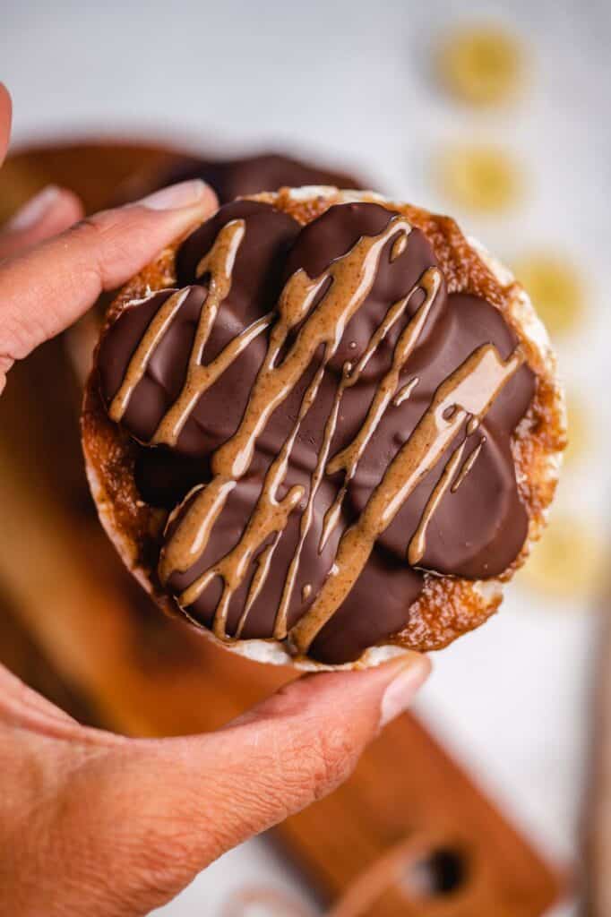 Rice wafers with nut puree and chocolate