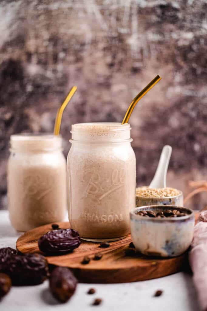 Tahini Coffee Shake (vegan) recipe