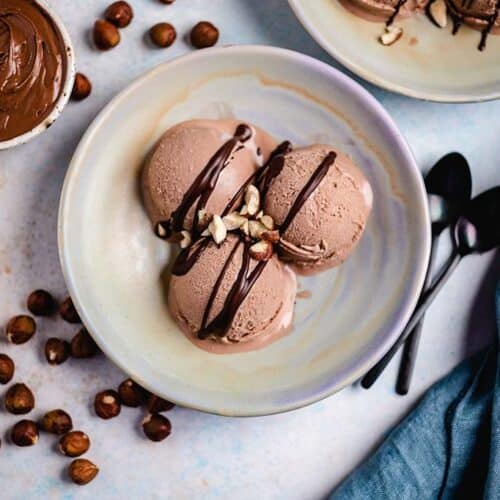 Make vegan Nutella ice cream yourself