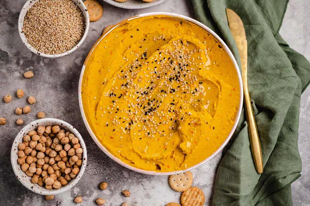 gerösteter Kürbis Hummus (vegan & glutenfrei)