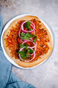 Vegane Lahmacun (Türkische Pizza)