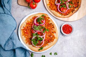 Vegane Lahmacun (Türkische Pizza)